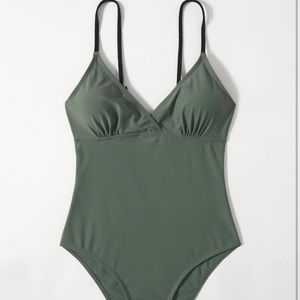 GREEN SWIMSUIT ONE PIECE